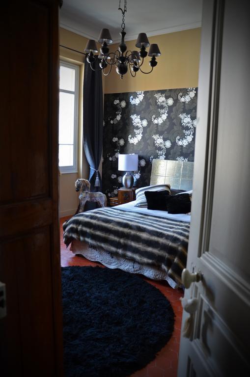 Chambres D'Hotes Maison Auguste Salon-de-Provence Cameră foto